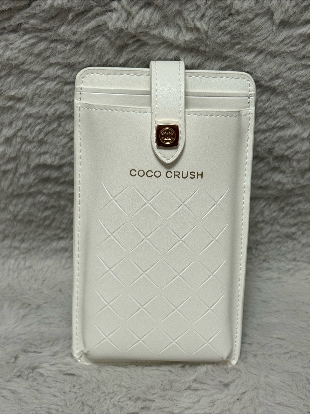 GWP-CHANEL White Quilted Phone Pouch with Card Slots